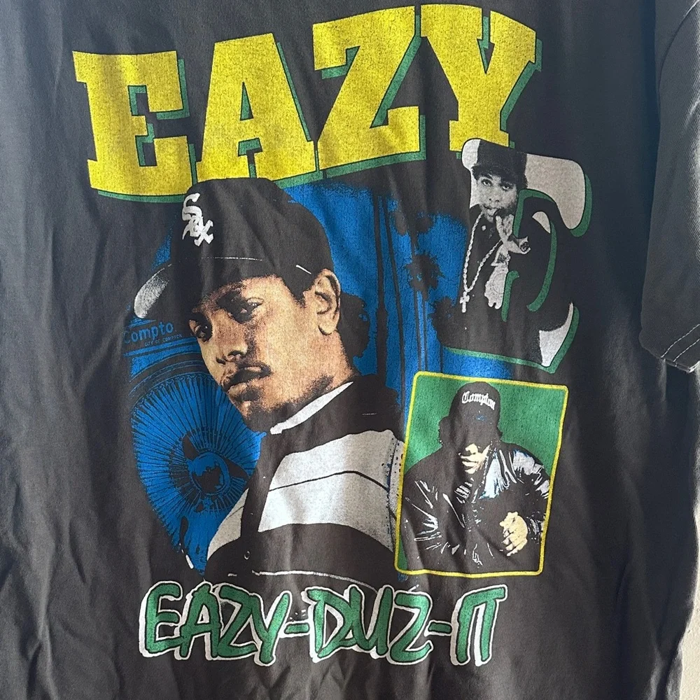 Eazy-E Graphic Oversized Short Sleeved Tee Shirt | Large‎